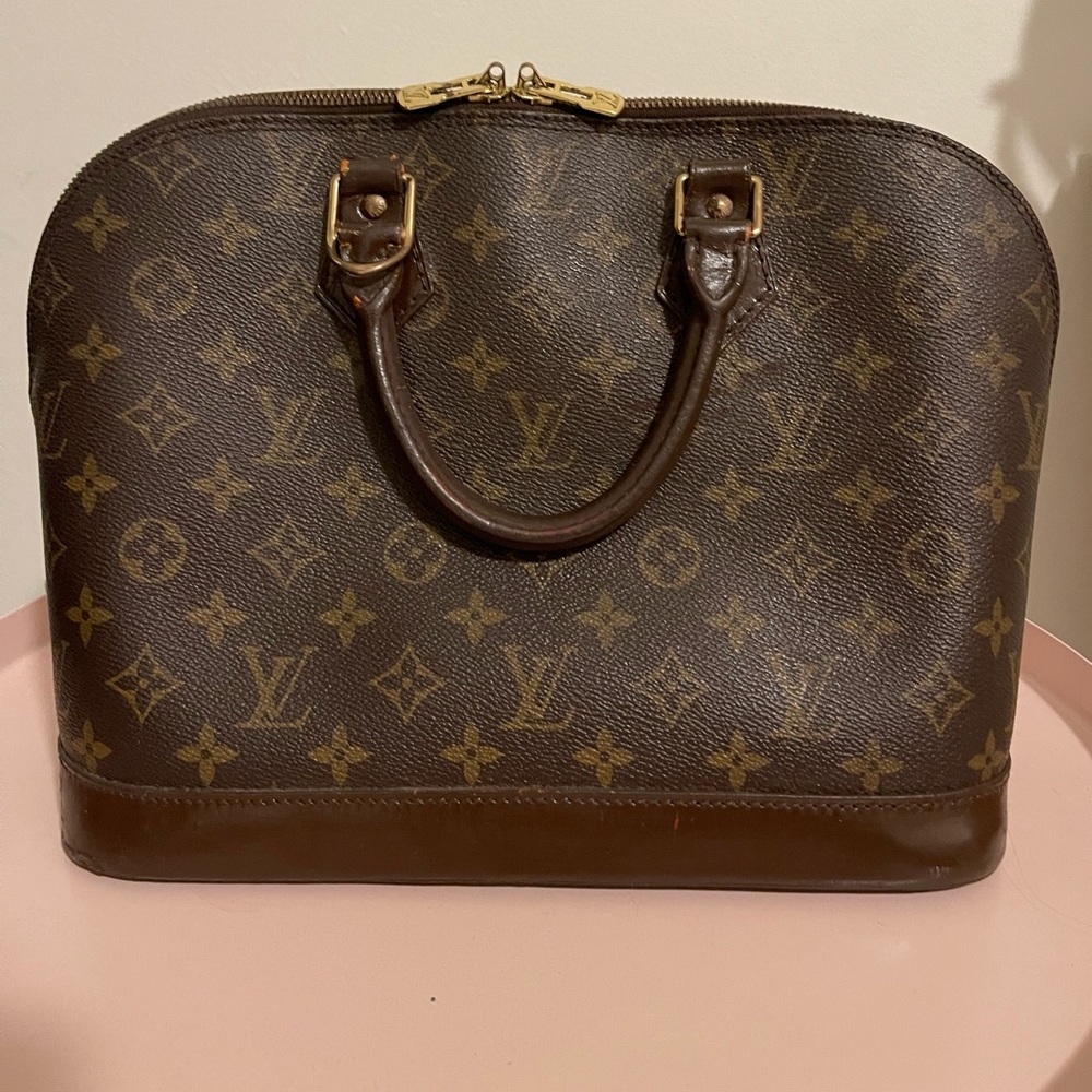 Authentic Louis Vuitton Alma Bag